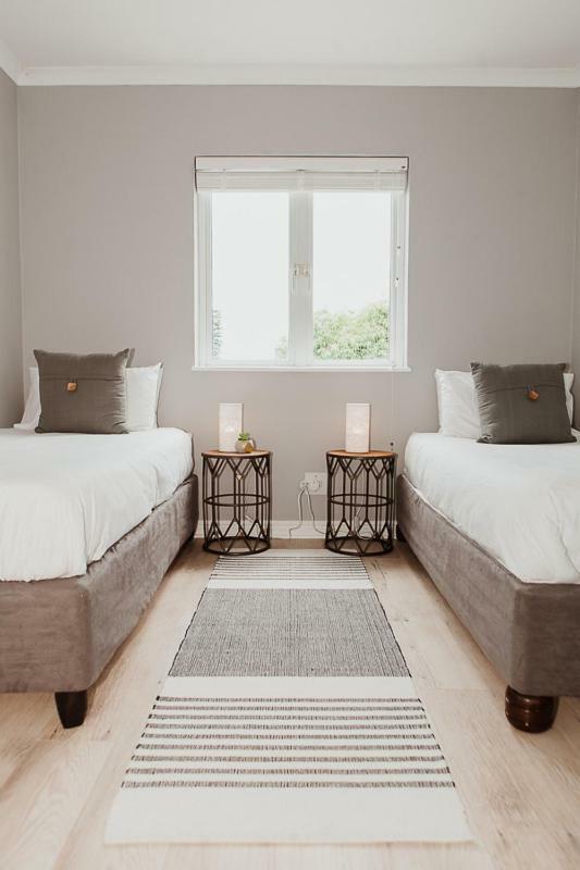 One On Gray Apartment Knysna Ngoại thất bức ảnh